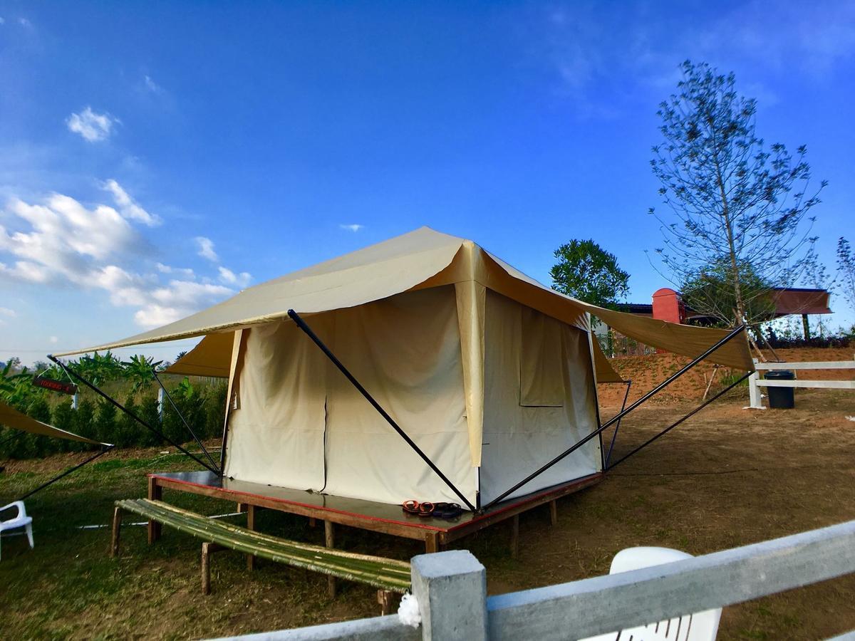 Kondee Cino Cafe & Glamping Hotel Khao Kho Exterior photo